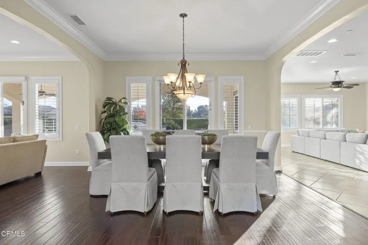 50-web-or-mls-UpmarketMedia-7391Elk-168