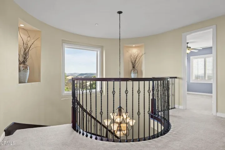 67-web-or-mls-UpmarketMedia-7391Elk-253