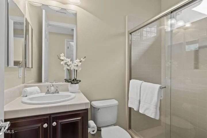 95-web-or-mls-UpmarketMedia-7391Elk-129