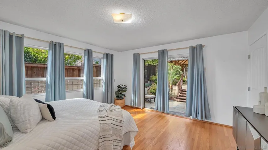 2016 Wilbur Ave, San Diego, California 92109