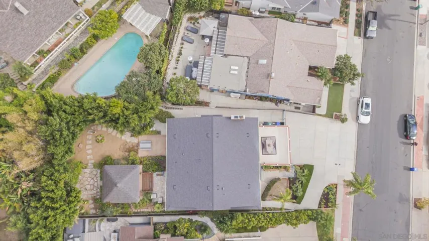 2016 Wilbur Ave, San Diego, California 92109