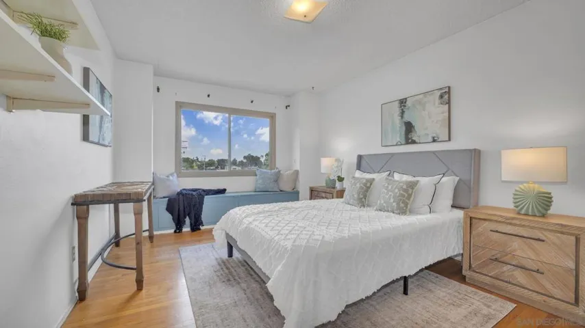 2016 Wilbur Ave, San Diego, California 92109