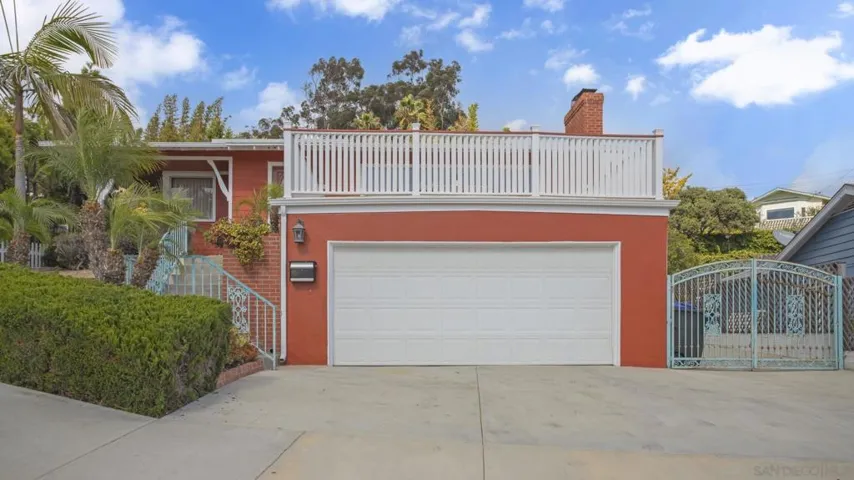 2016 Wilbur Ave, San Diego, California 92109