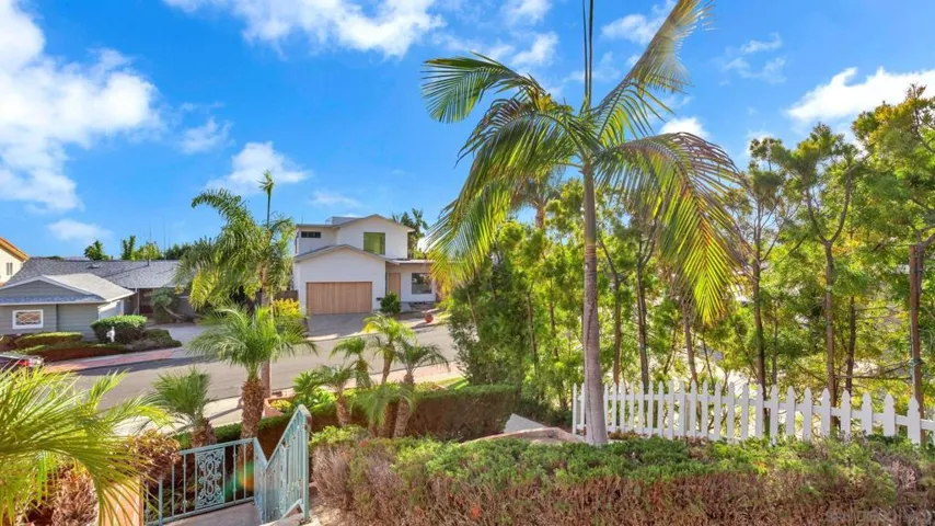 2016 Wilbur Ave, San Diego, California 92109