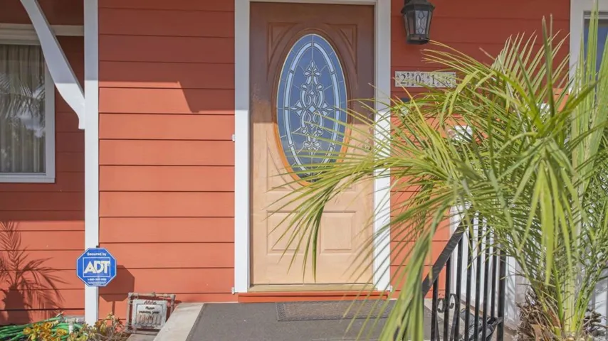 2016 Wilbur Ave, San Diego, California 92109