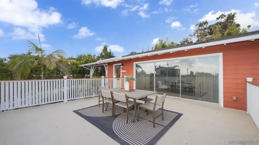 2016 Wilbur Ave, San Diego, California 92109