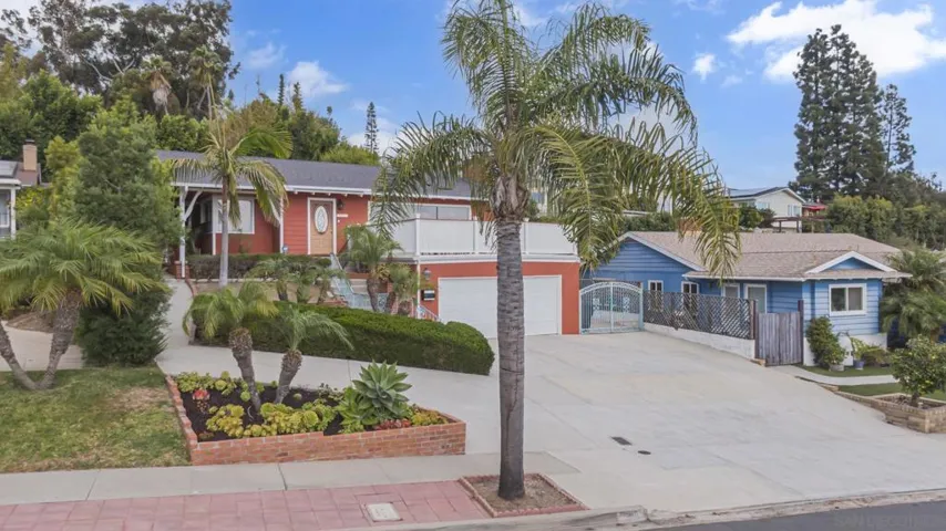 2016 Wilbur Ave, San Diego, California 92109