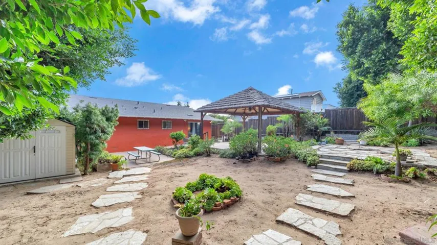 2016 Wilbur Ave, San Diego, California 92109