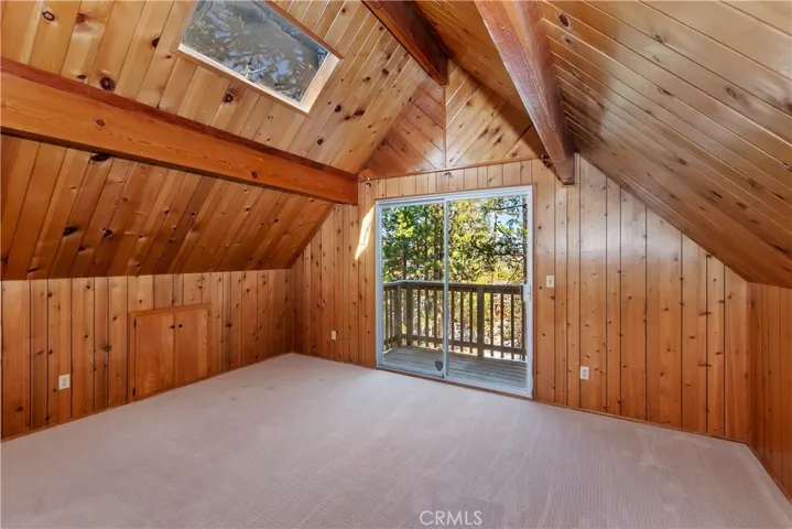 507 Pioneer Road, Lake Arrowhead, California 92352