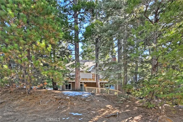 507 Pioneer Road, Lake Arrowhead, California 92352