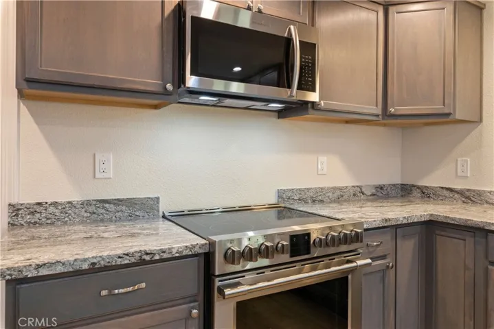 8340 Sulphur Creek Road, Loch Lomond, California 95461