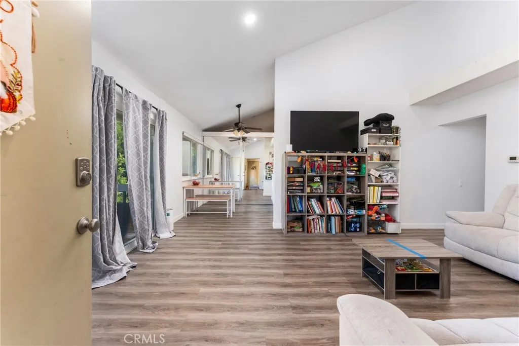 16040 Leffingwell Road 92, Whittier, California 90603, 2 Bedrooms Bedrooms, ,2 BathroomsBathrooms,Residential,For Sale,Leffingwell,PW24237763