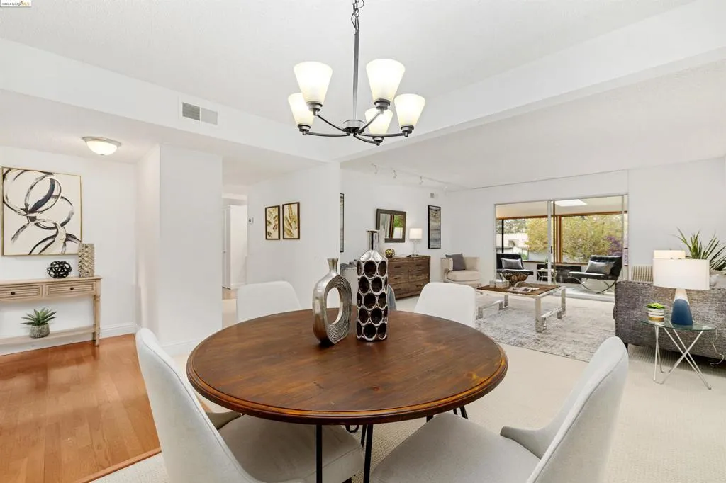 1125 Singingwood Ct 1, Walnut Creek, California 94595 home-pic-15