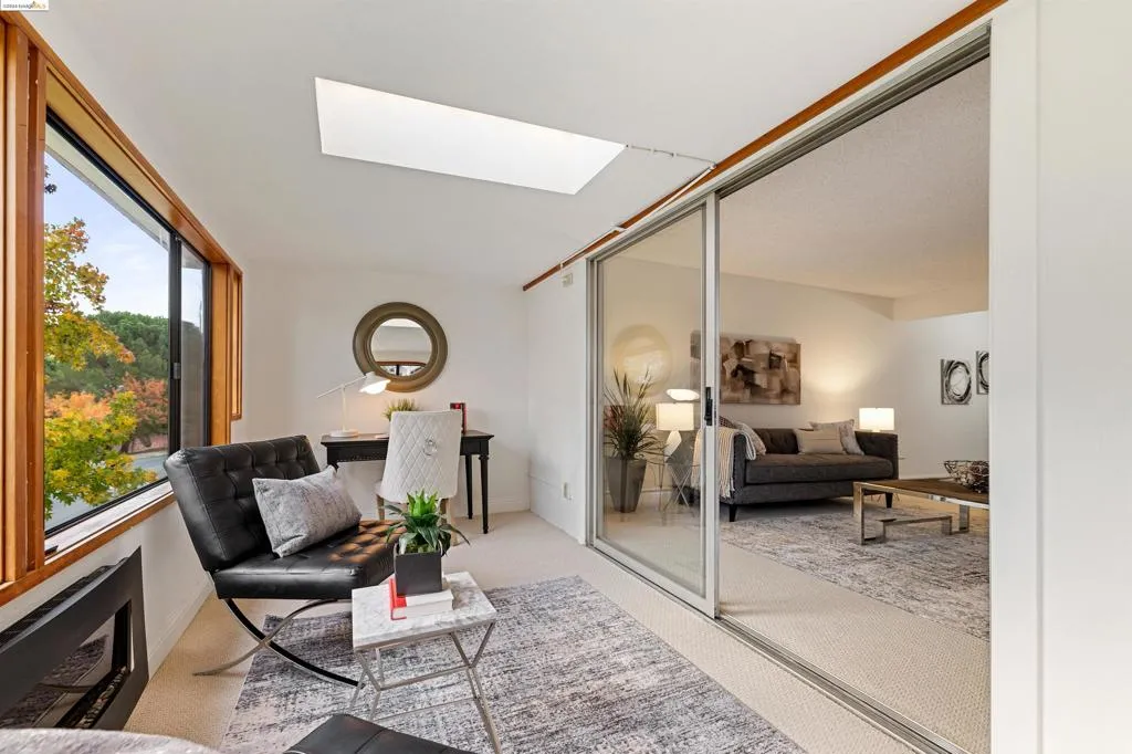 1125 Singingwood Ct 1, Walnut Creek, California 94595 home-pic-28