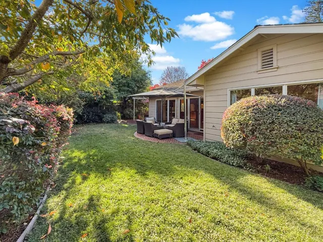 Lawn View