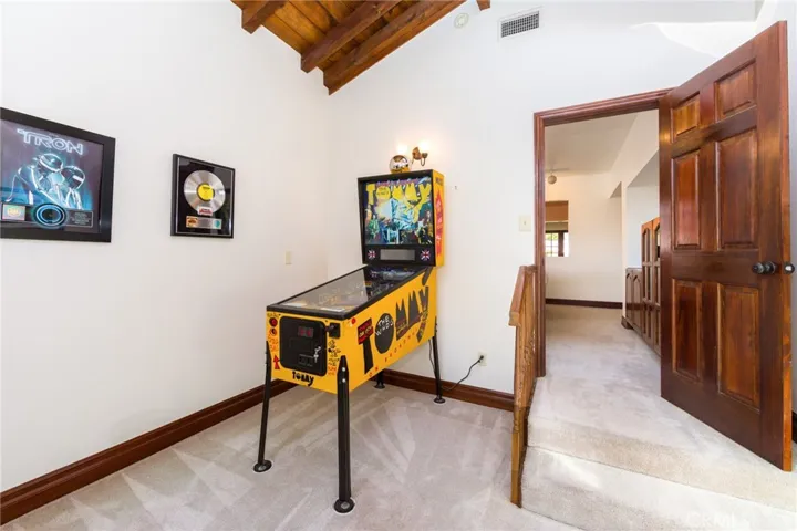 1426 Thompson Avenue, Glendale, California 91201