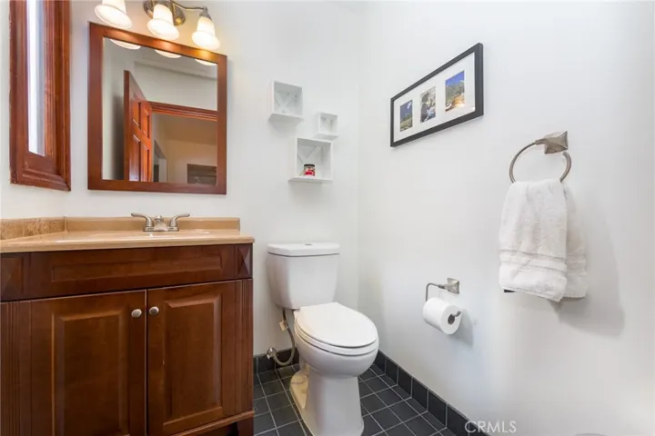 1426 Thompson Avenue, Glendale, California 91201