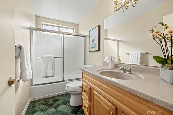6274 Nw Calle Arena, Camarillo, California 93012
