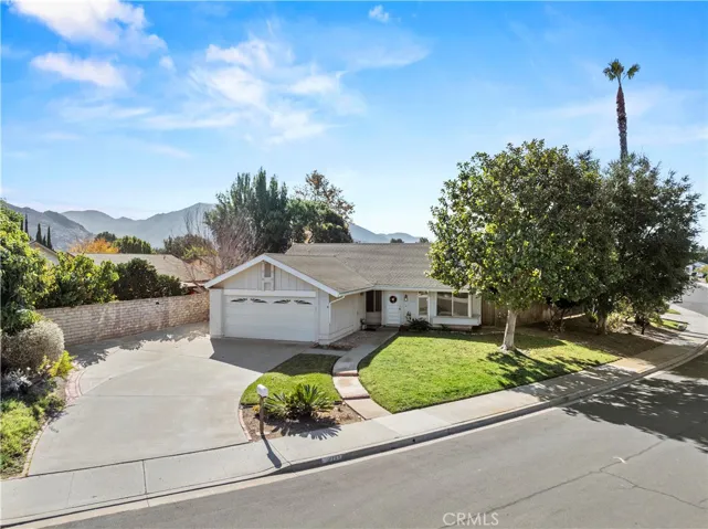 6274 Nw Calle Arena, Camarillo, California 93012