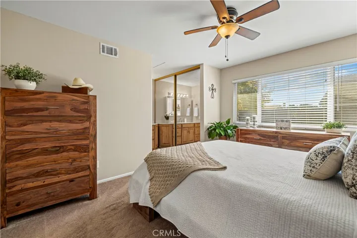 6274 Nw Calle Arena, Camarillo, California 93012