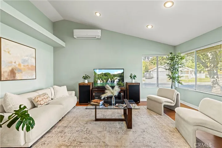 6274 Nw Calle Arena, Camarillo, California 93012