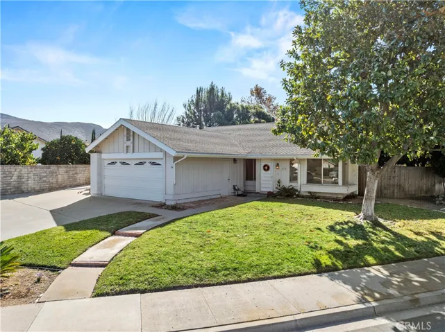 6274 Nw Calle Arena, Camarillo, California 93012
