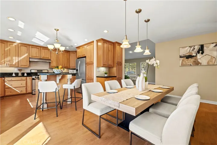 6274 Nw Calle Arena, Camarillo, California 93012