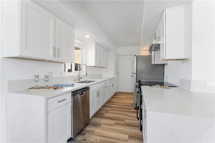 7101 Tamarisk Avenue, Yucca Valley, California 92284