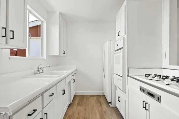 13-web-or-mls-UpmarketMedia_1125Par-13