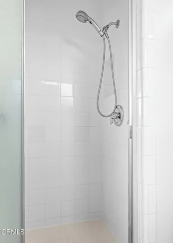 19-web-or-mls-UpmarketMedia_1125Par-20