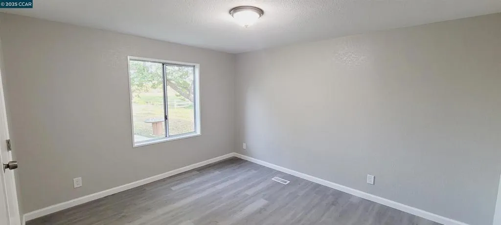 5750 Sellers Avenue, Oakley, California 94561