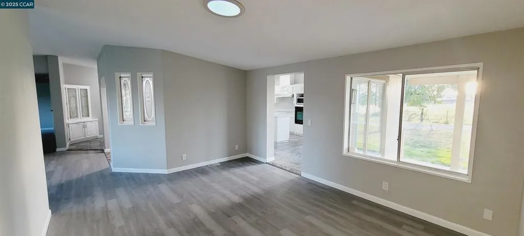 5750 Sellers Avenue, Oakley, California 94561