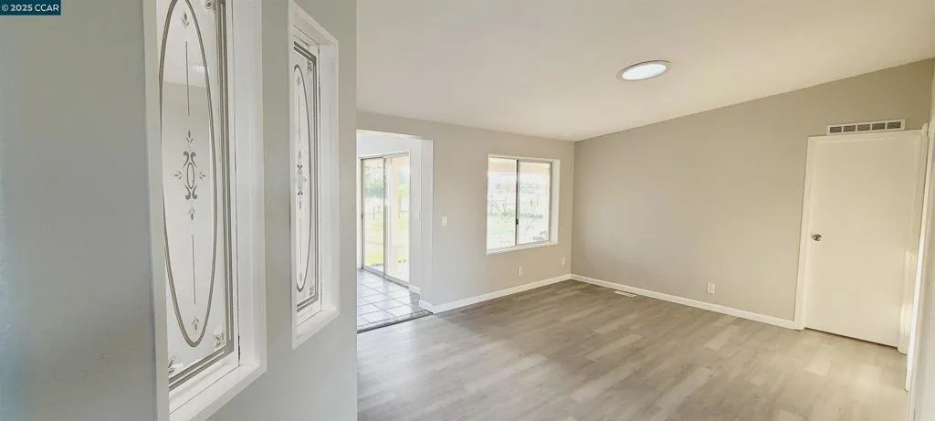 5750 Sellers Avenue, Oakley, California 94561