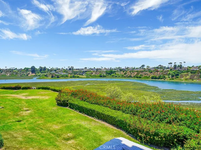305 Avenida Cerritos, Newport Beach, California 92660