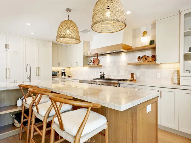 305 Avenida Cerritos, Newport Beach, California 92660
