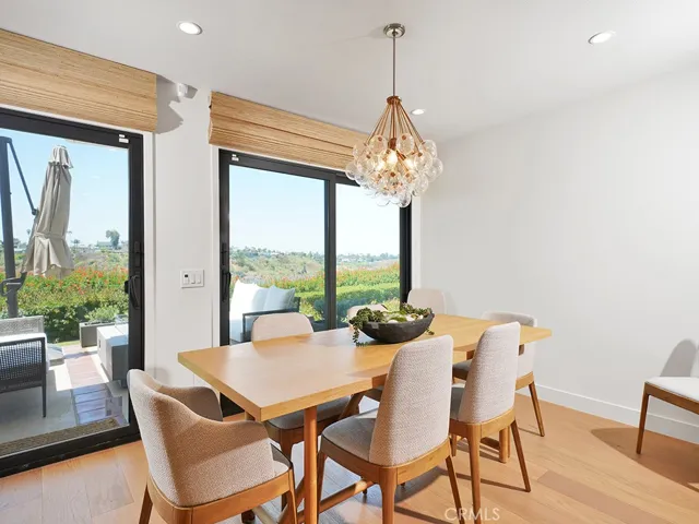 305 Avenida Cerritos, Newport Beach, California 92660