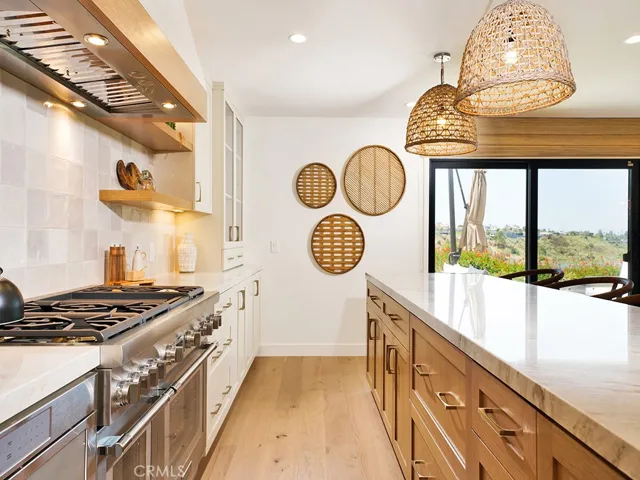 305 Avenida Cerritos, Newport Beach, California 92660