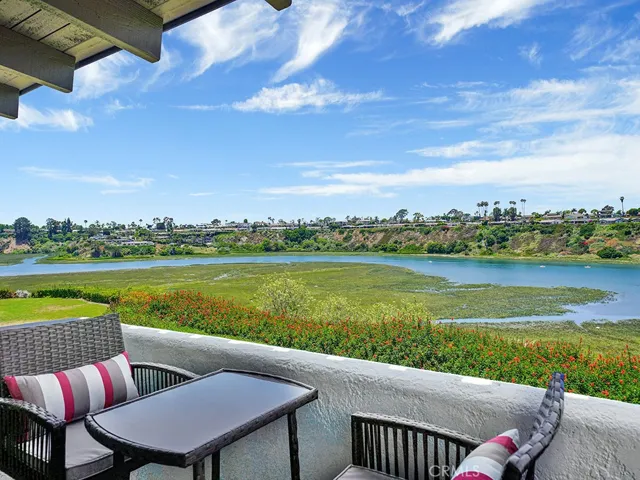 305 Avenida Cerritos, Newport Beach, California 92660