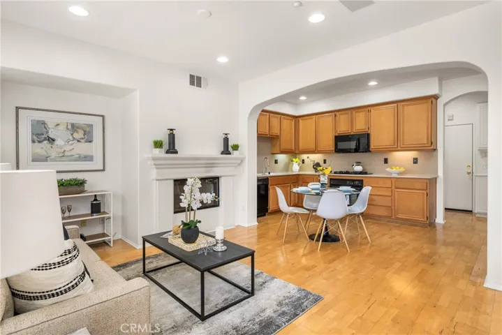 151 Topaz #12, Irvine, California 92602
