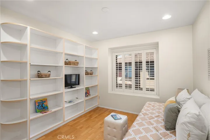 151 Topaz #12, Irvine, California 92602