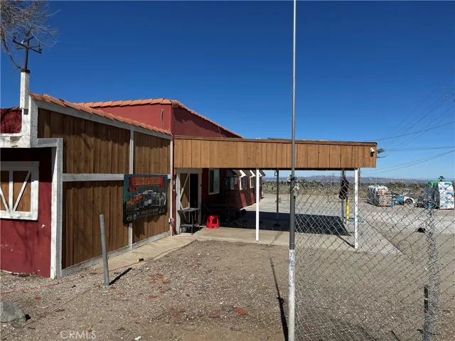 10750 Sheep Creek Road, Phelan, California 92371