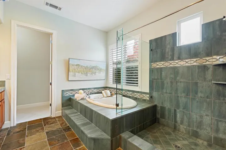 2458 Ancona Cir, Livermore, California 94550