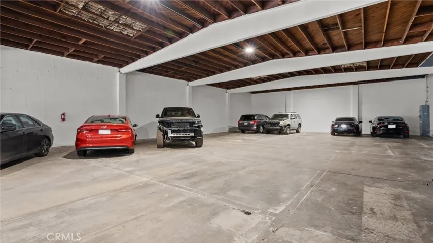 14735 Bessemer Street, Van Nuys, California 91411