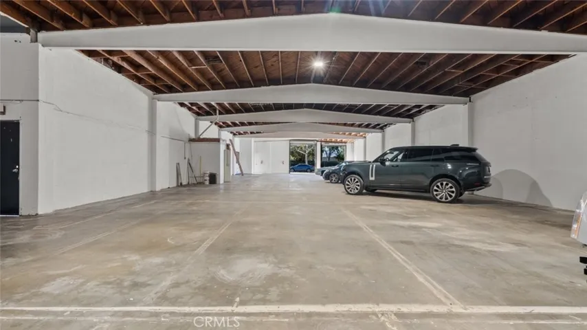 14735 Bessemer Street, Van Nuys, California 91411