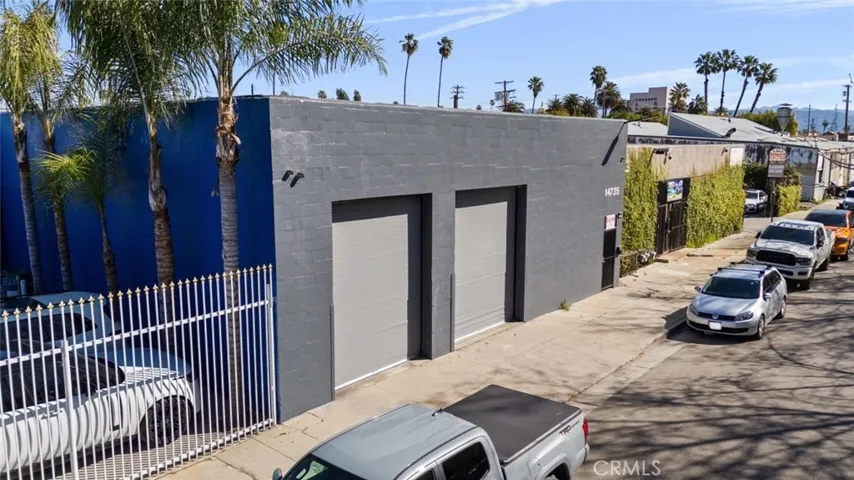 14735 Bessemer Street, Van Nuys, California 91411