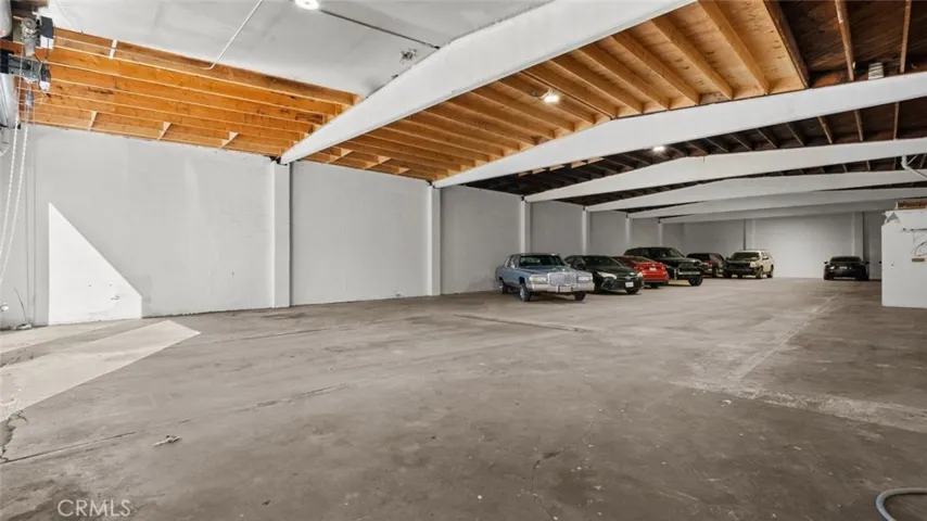 14735 Bessemer Street, Van Nuys, California 91411