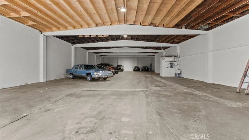 14735 Bessemer Street, Van Nuys, California 91411