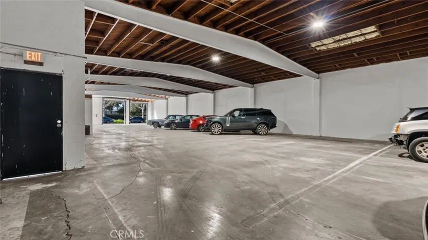 14735 Bessemer Street, Van Nuys, California 91411