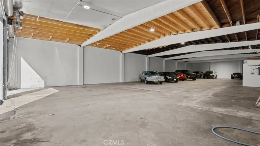 14735 Bessemer Street, Van Nuys, California 91411