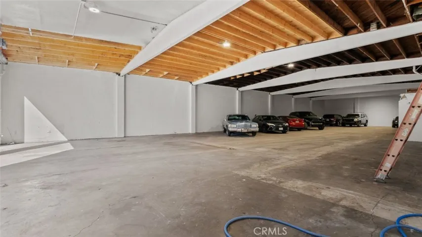 14735 Bessemer Street, Van Nuys, California 91411
